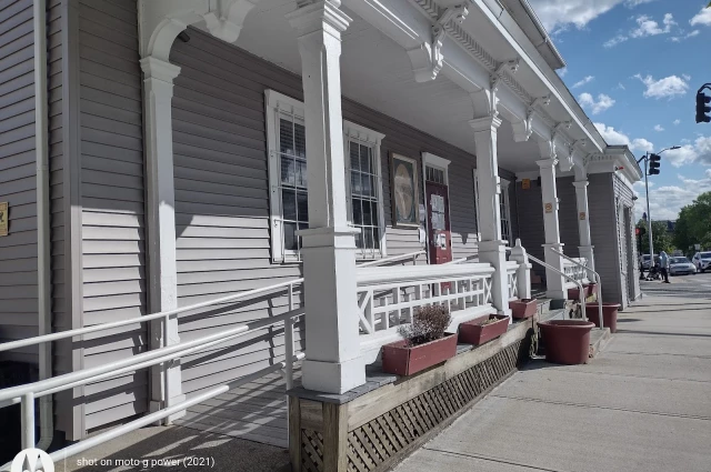 Jeremiahs Inn