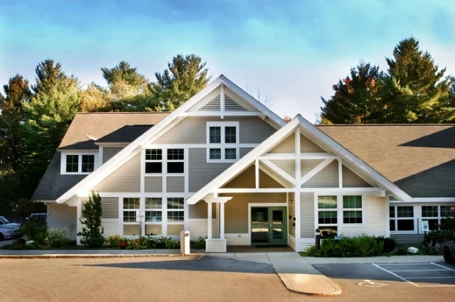 Lamprey Healthcare Raymond Center
