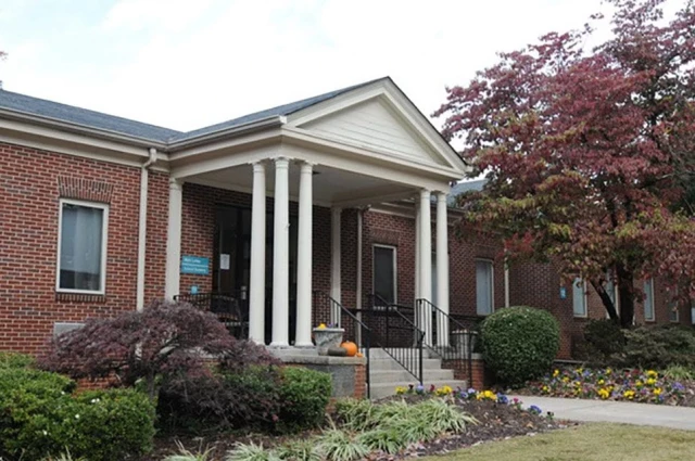 Laurel Heights Hospital