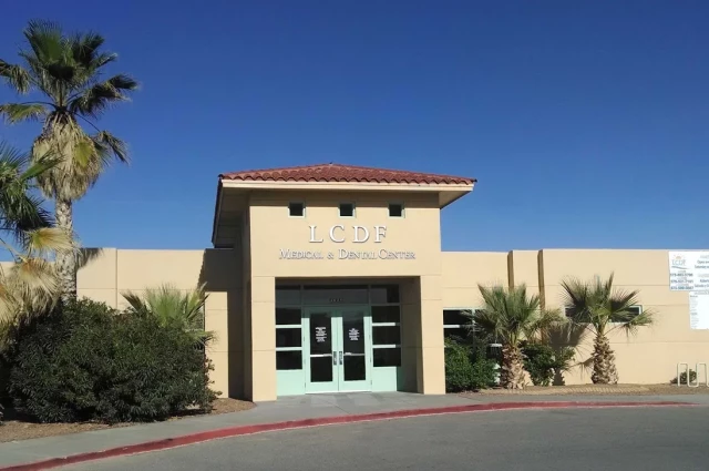 La Clinica De Familia 2625 McNutt Road