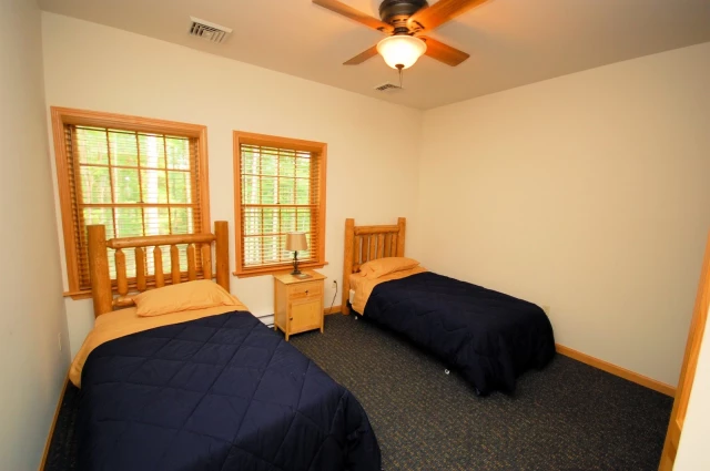 Little Creek Lodge