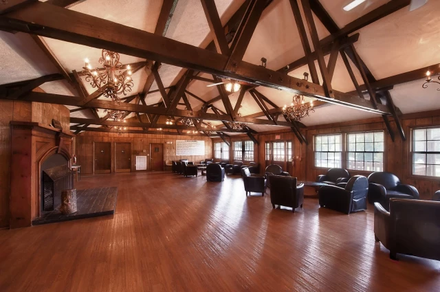 Mirror Lake Recovery Center