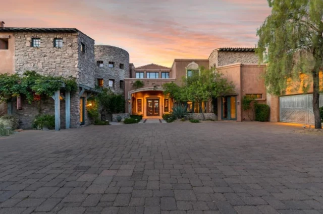 BBC Scottsdale - Hopess Scottsdale
