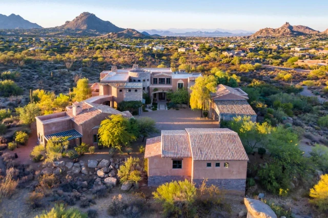 BBC Scottsdale - Hopess Scottsdale