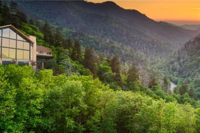 Pasadena Villas Smoky Mountain Lodge