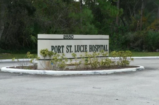 Port Saint Lucie Hospital