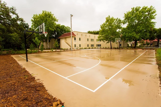 River Oaks Treatment Center
