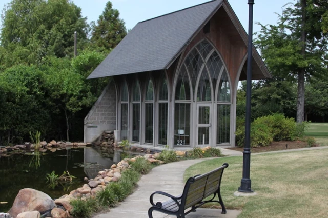 Serenity Recovery Centers 1094 Poplar Avenue