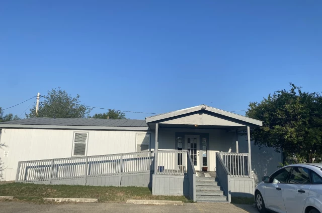 South Texas Rural Health Services - Uvalde Wellness Center