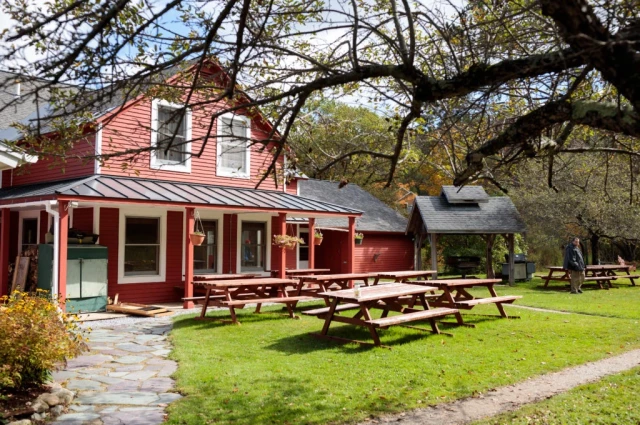 Spring Lake Ranch Therapeutic - Community
