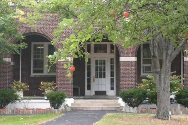 Saint Anne Institute