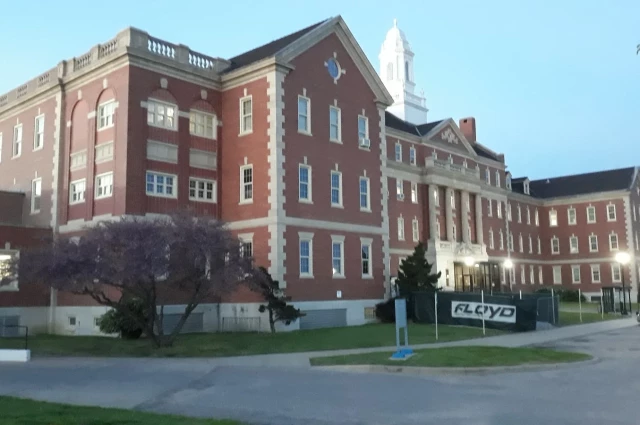 Robert J. Dole VA Medical Center