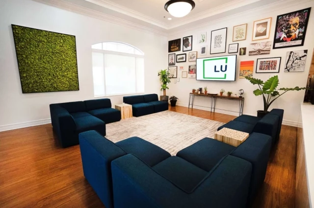 Holistix Treatment Centers - We Level Up Lake Worth
