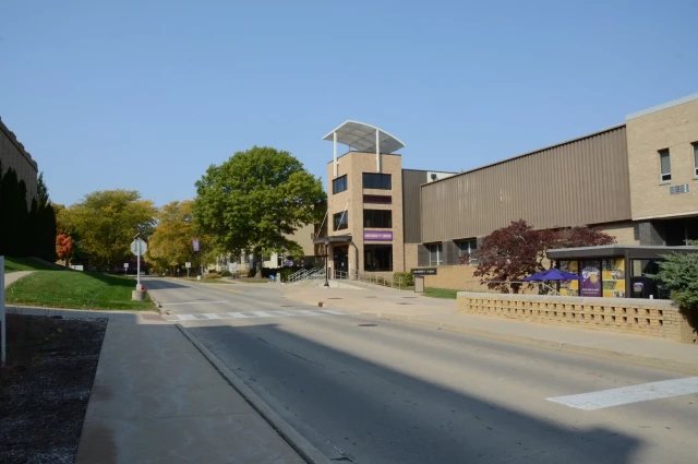 Western Illinois University - AOD Resource Center