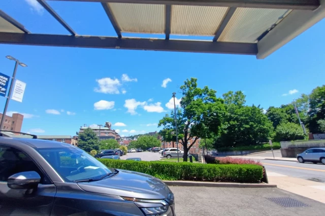 Saint Joseph's Medical Center