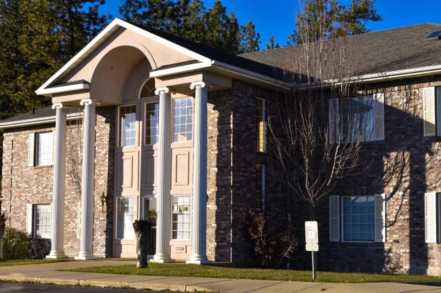 Royal Life Centers