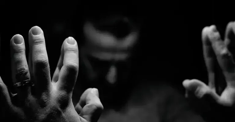 Links Between Narcissism and Addiction