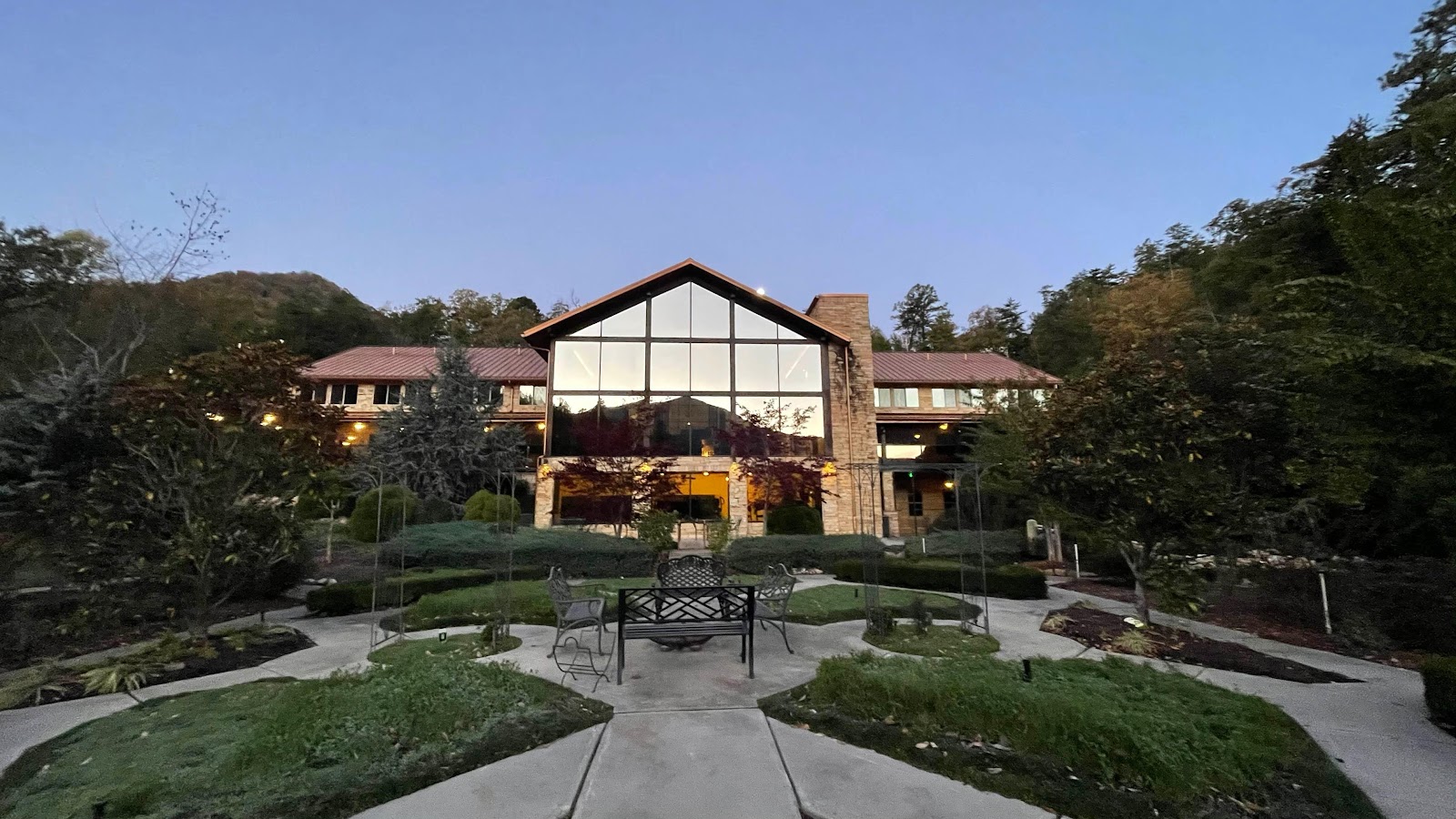 Pasadena Villas Smoky Mountain Lodge